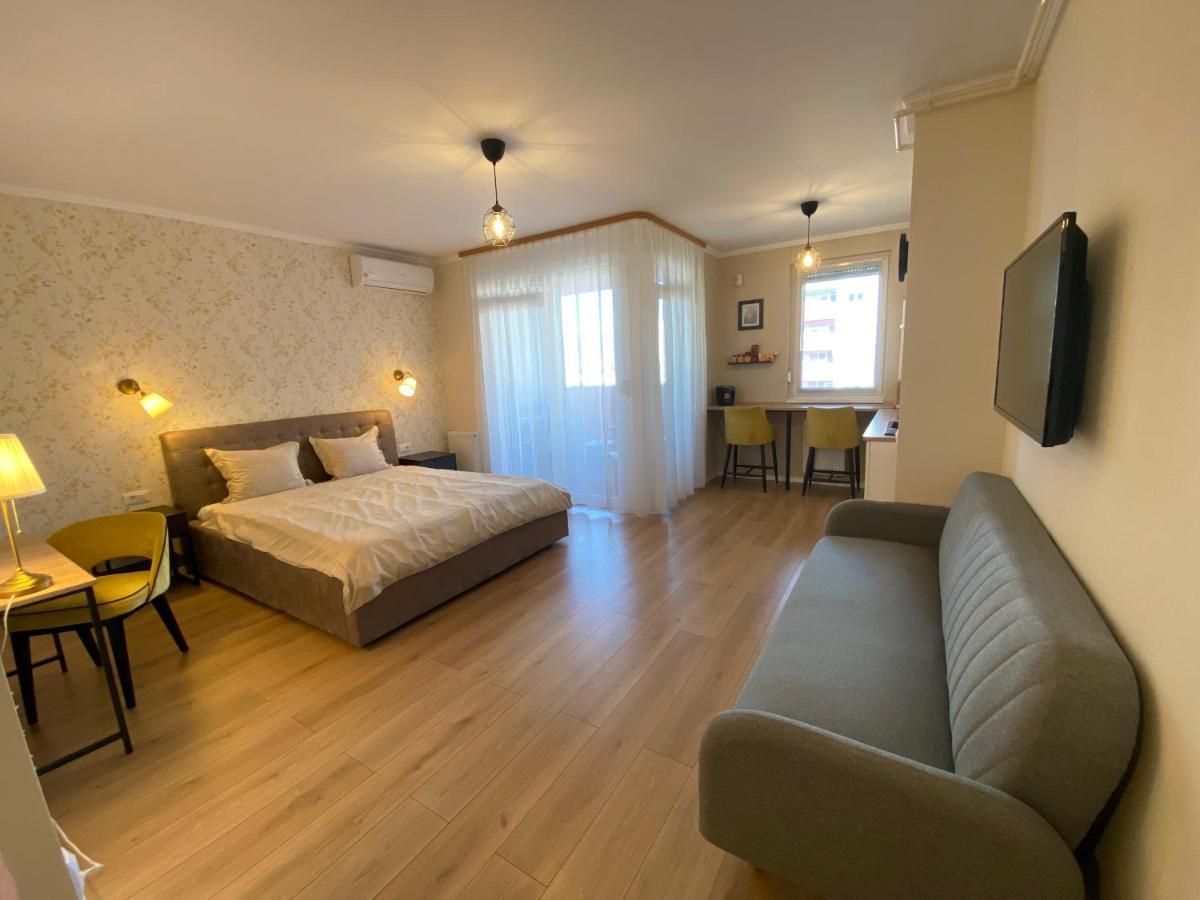 Amber Studio Oradea Apartment Ngoại thất bức ảnh